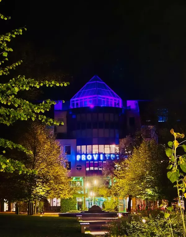 #stolz #seniorenwg #riesa #lila #provitus #digital #passage